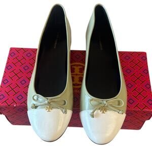 Tory Burch Olive Sprig Cap Toe Ballet Flats 7.5 NIB
